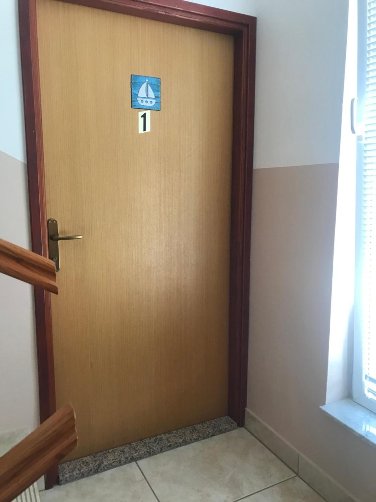 Botic Apartments Šilo Buitenkant foto