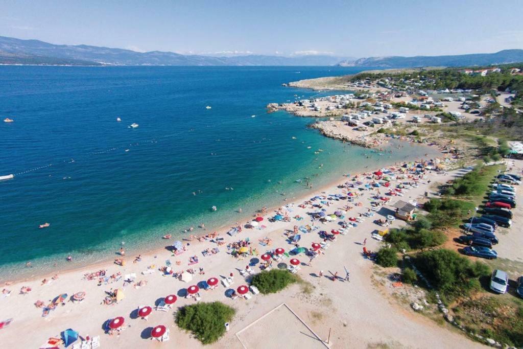 Botic Apartments Šilo Buitenkant foto